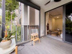 The Brownstone (D27), Condominium #554974571